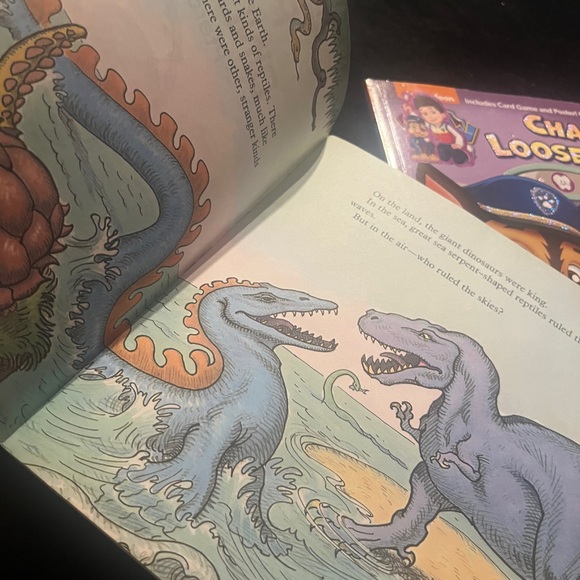 Flying Dinosaurs & Paw Patrol book . - Picture 2 of 9